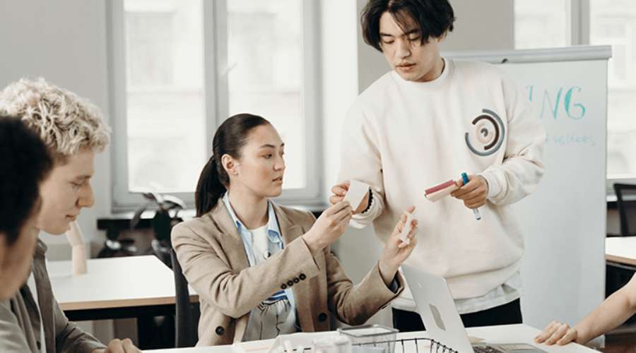 6 Principles to Engage and Lead Leaders